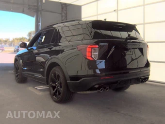 2023 Ford Explorer ST - miniatura 8