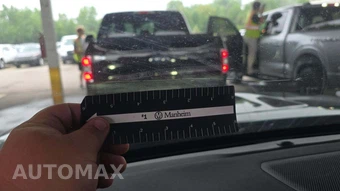 2023 Ford Explorer ST - miniatura 26