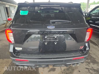 2023 Ford Explorer ST - miniatura 5