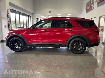 2023 Ford Explorer ST-Line - miniatura 2