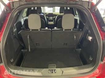 2023 Ford Explorer ST-Line - miniatura 37