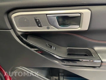 2023 Ford Explorer ST-Line - miniatura 40