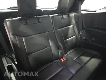 2023 Ford Explorer ST-Line - miniatura 14