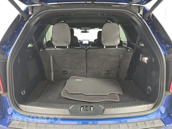 2023 Ford Explorer ST-Line - miniatura 17