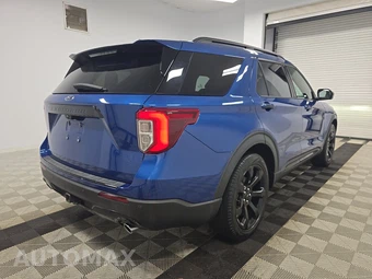2023 Ford Explorer ST-Line - miniatura 4
