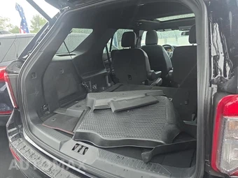 2023 Ford Explorer ST-Line - miniatura 20