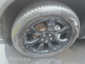 2023 Ford Explorer ST-Line - miniatura 8