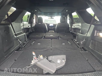 2023 Ford Explorer ST-Line - miniatura 16
