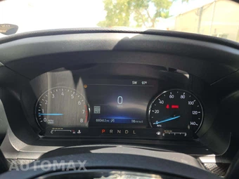 2023 Ford Explorer ST-Line - miniatura 9
