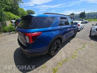 2023 Ford Explorer ST-Line - miniatura 3