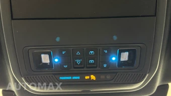 2023 Ford Explorer ST-Line - miniatura 29