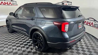 2023 Ford Explorer ST-Line - miniatura 4