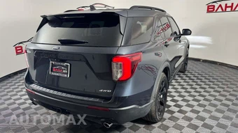 2023 Ford Explorer ST-Line - miniatura 6