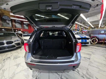 2023 Ford Explorer ST-Line - miniatura 15