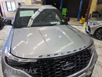 2023 Ford Explorer ST-Line - miniatura 25