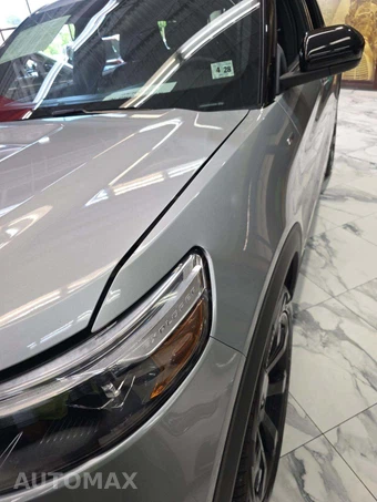 2023 Ford Explorer ST-Line - miniatura 26