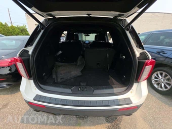 2023 Ford Explorer ST-Line - miniatura 15