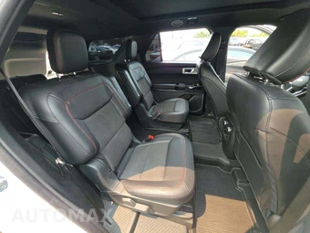 2023 Ford Explorer ST-Line - miniatura 17