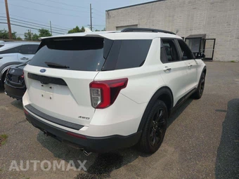 2023 Ford Explorer ST-Line - miniatura 3