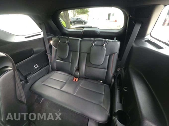 2023 Ford Explorer ST-Line - miniatura 14