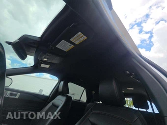 2023 Ford Explorer ST-Line - miniatura 11