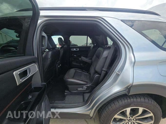2023 Ford Explorer ST-Line - miniatura 13