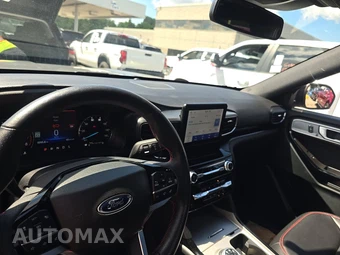 2023 Ford Explorer ST-Line - miniatura 11