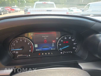 2023 Ford Explorer XLT - miniatura 12