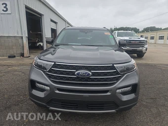 2023 Ford Explorer XLT - miniatura 2