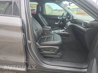 2023 Ford Explorer XLT - miniatura 8