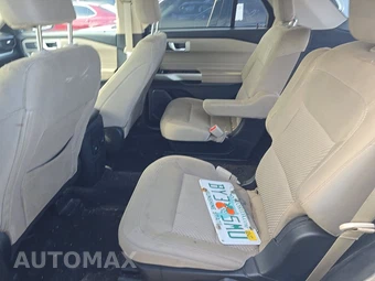 2023 Ford Explorer XLT - miniatura 13