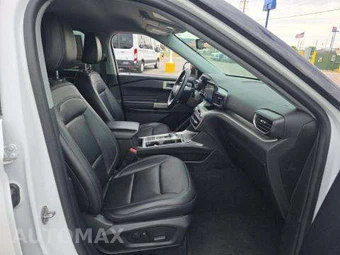 2023 Ford Explorer XLT - miniatura 20