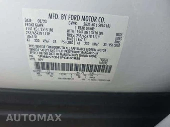 2023 Ford Explorer XLT - miniatura 6
