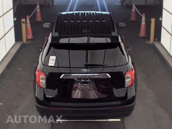 2023 Ford Explorer XLT - miniatura 5
