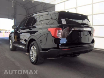 2023 Ford Explorer XLT - miniatura 6