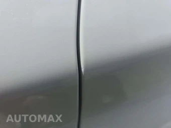 2023 Ford Explorer XLT - miniatura 19