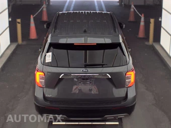 2023 Ford Explorer XLT - miniatura 5