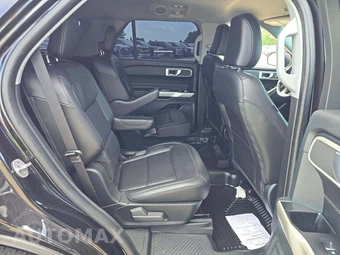 2023 Ford Explorer XLT - miniatura 14