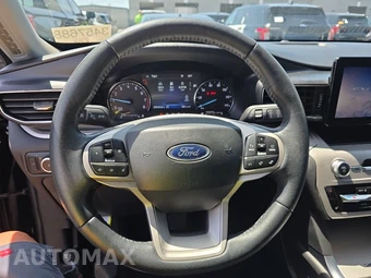 2023 Ford Explorer XLT - miniatura 10