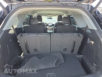 2023 Ford Explorer XLT - miniatura 18