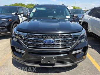2023 Ford Explorer XLT - miniatura 2