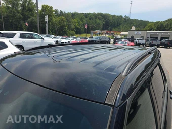 2023 Ford Explorer XLT - miniatura 12