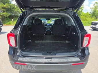 2023 Ford Explorer XLT - miniatura 15