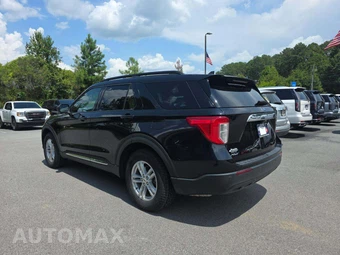 2023 Ford Explorer XLT - miniatura 2