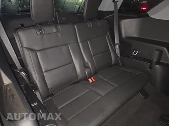 2023 Ford Explorer XLT - miniatura 14