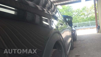 2023 Ford Explorer XLT - miniatura 24