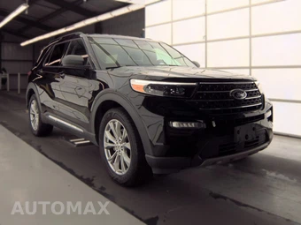 2023 Ford Explorer XLT - miniatura 3