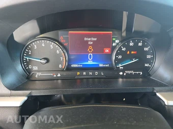 2023 Ford Explorer XLT - miniatura 12