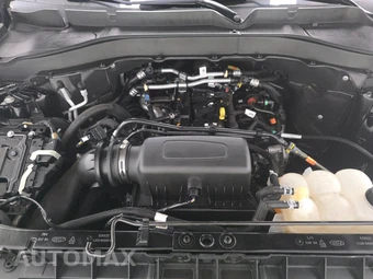 2023 Ford Explorer XLT - miniatura 16