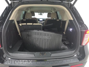 2023 Ford Explorer XLT - miniatura 17